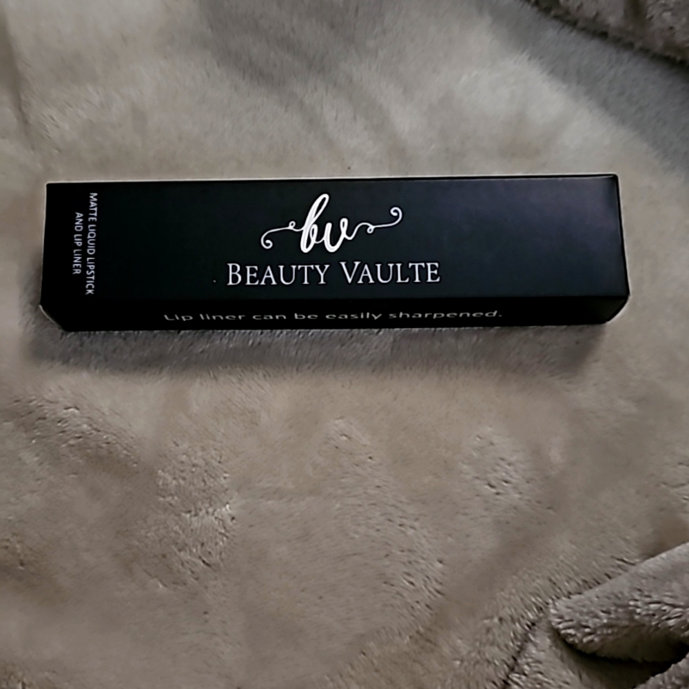 Beauty Vaulte Matte Liquid Lipstick and Lip Liner